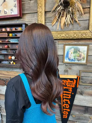 ロング カラー 川崎 かなでのヘアスタイル