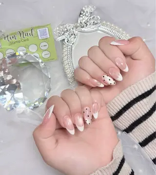 ネイル HIN NAILのネイルデザイン