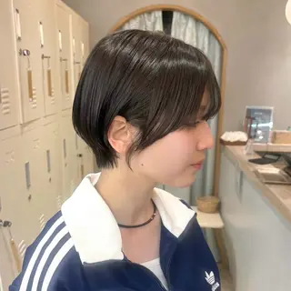 ショート オリーブベージュ/シ ョートボブたまき🧡のヘアスタイル