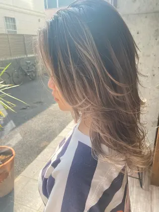 セミロング カラー シールエクステ 🪽CHIAKIのヘアスタイル