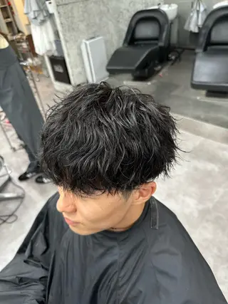 ショート パーマ メンズ 【メンズパーマ】比嘉 啓人のヘアスタイル