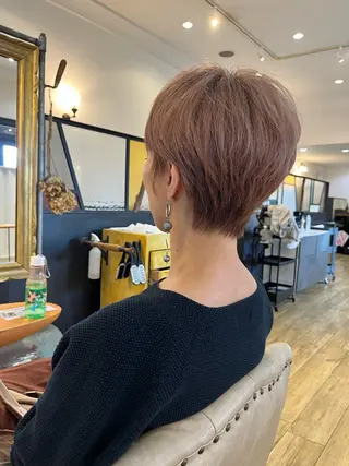 ショート 上坪 あずさのヘアスタイル