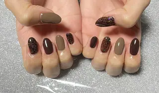 ネイル VIERU 🌈🎀💖のネイルデザイン