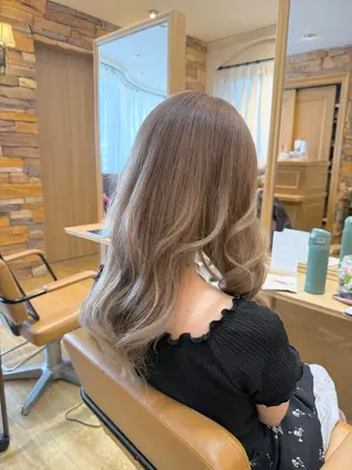 ロング ヘアメイク美容師 🦋サカモトレナ🦋のヘアスタイル