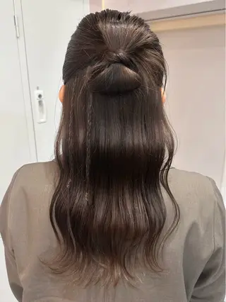 ロング ヘアアレンジ youres hair 日吉店所属・髪質改善・艶髪カラー 🌷miku🌷のヘアスタイル