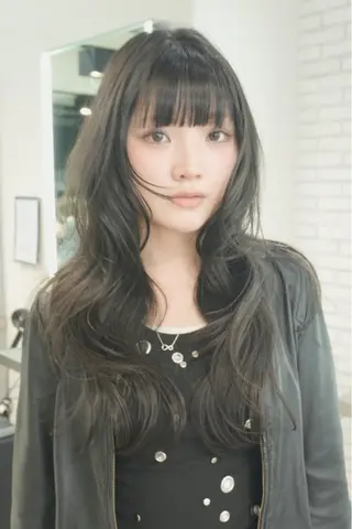 ロング Airi 韓国y2k ボブパーマのヘアスタイル