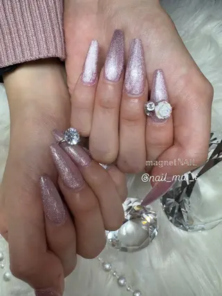 ネイル ꕤ︎︎牧野 麻衣ꕤ︎︎のネイルデザイン