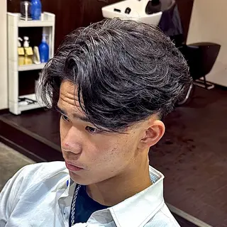 パーマ メンズ スペインカール/ サーフカール/RYUのヘアスタイル