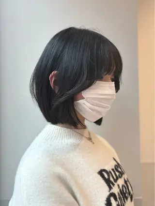 ショート カラー パーマ ヘアアレンジ メンズ 切りっぱなしヘアボブ ミディアムヘアRYOのヘアスタイル