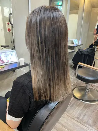 セミロング カラー La fith 店長 城谷颯人のヘアスタイル