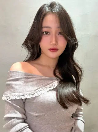 ロング 仙台Ｉ韓国レイヤー Ｉ髪質改善Ｉ伊藤拓海のヘアスタイル