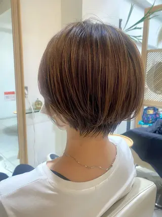 ショート カラー 安永 涼のヘアスタイル