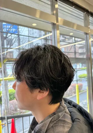 ショート パーマ ナルミ ケイスケのヘアスタイル