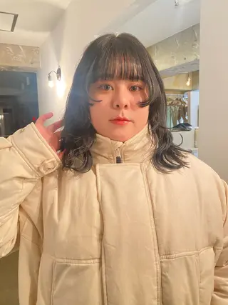 ミディアム カラー 竹内 柚子のヘアスタイル