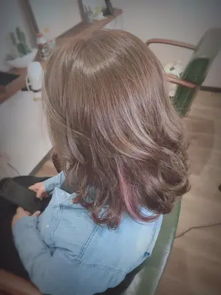 ミディアム カラー Rug Relief 吉田のヘアスタイル