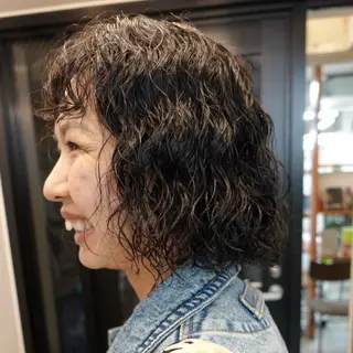 ショート カラー パーマ ヘアアレンジ 🌐サトウ リョウ🌐のヘアスタイル
