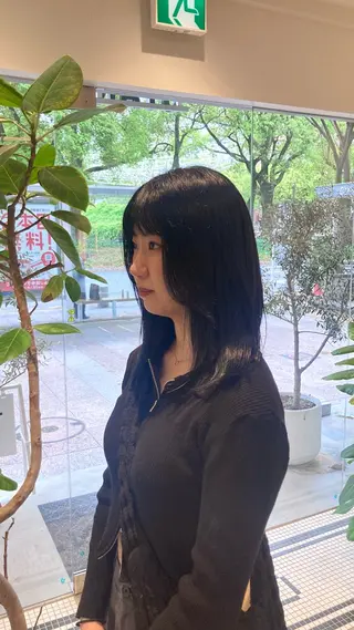 ミディアム カラー 久野紗愛 【髪質改善　艶髪】のヘアスタイル