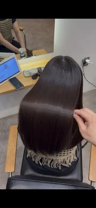 ロング SOYON星ヶ丘所属・✨️艶髪を作るプロ 中山 トモシ✨️のヘアスタイル