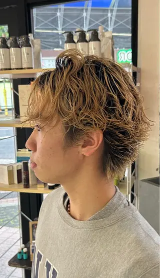 ショート メンズ こころ/カーリーヘア /シャドウパーマのヘアスタイル