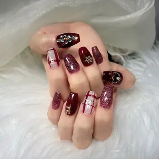 ネイル YOINAIL ヨイネイルサロンのネイルデザイン