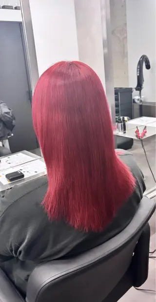 カラー ゲンキ /ウルフカットのヘアスタイル