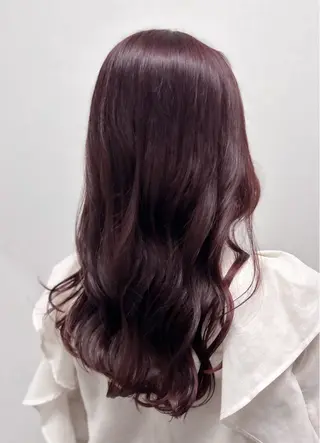 セミロング イノクチ マコト髪質改善カラーのヘアスタイル