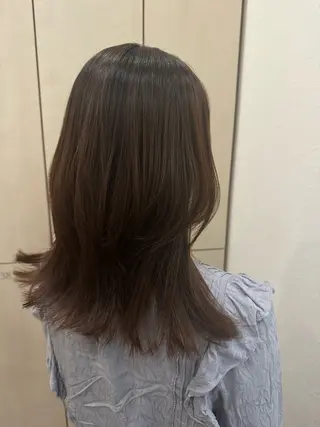 ミディアム Miki .のヘアスタイル