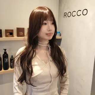 カラー HINAKO/ ROCCOのヘアスタイル
