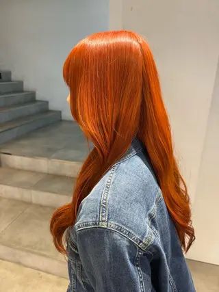 セミロング カラー ハイトーン/デザイン 🪐·˚⌖MIHOのヘアスタイル