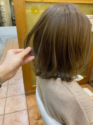 ショート カラー ✨髪質改善専門店✨ QOLU✨のヘアスタイル