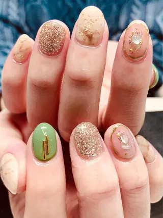 ネイル gorella Ａのネイルデザイン