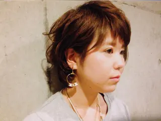 ショート カラー ITO YUKIのヘアスタイル