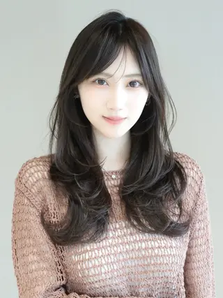ロング カラー レイヤー/顔周り /透明感🩶高橋大のヘアスタイル