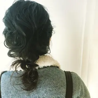セミロング ヘアアレンジ yuki watanabeのヘアスタイル