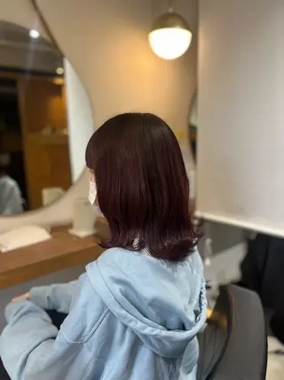 ミディアム 塩川ももこ/ 自然な縮毛矯正のヘアスタイル