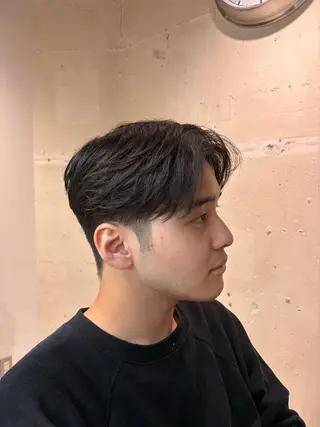 ミディアム カラー パーマ メンズ FRANK’S BARBE(E)R THE STAND.飯田橋店所属・池田 丈也のヘアスタイル