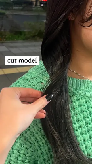 ロング ルナ|縮毛矯正 ×デザインカラー🥝のヘアスタイル