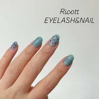 ネイル RicottEYELASH&NAIL所属・下城 葵のネイルデザイン