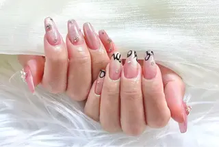 ネイル B·U Nail大宮 長さだし専門店のネイルデザイン