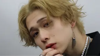 パーマ メンズ 鶯生 拓己のヘアスタイル