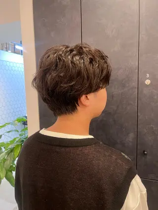 ショート パーマ メンズ Ｖｉｏｔ  銀座 樋口 桃佳のヘアスタイル
