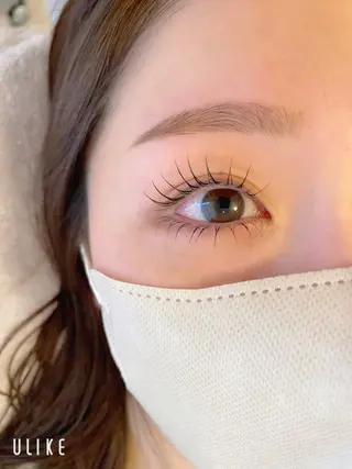 アイブロウ nail & eye elyのネイルデザイン