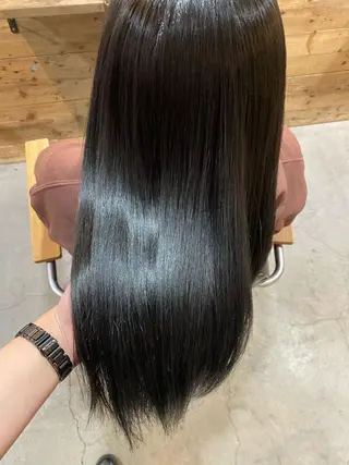 ロング 矢田 沙希のヘアスタイル