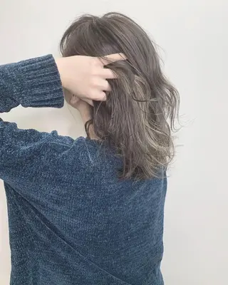 ミディアム カラー ブリーチカラー/ 岩破瑞希のヘアスタイル