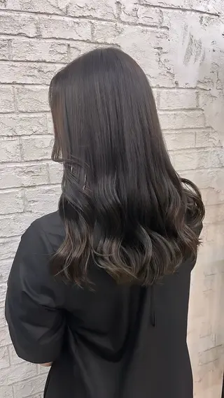 ロング カラー 🪽髪質改善矯正 🤍MIU🤍のヘアスタイル