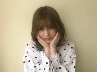 ミディアム 山本 鮎里のマツエク・マツパデザイン