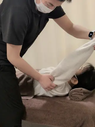 大野木 環状線桃谷駅 整体サロン宇宙のエステ・リラクイメージ