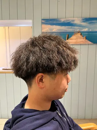 ショート パーマ メンズ メンズ特化 山崎  蓮のヘアスタイル