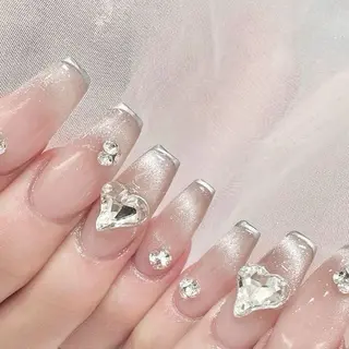ネイル Lee Nailsのネイルデザイン