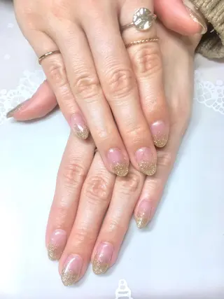 ネイル 新宿ネイルサロン ジェミディローサのネイルデザイン
